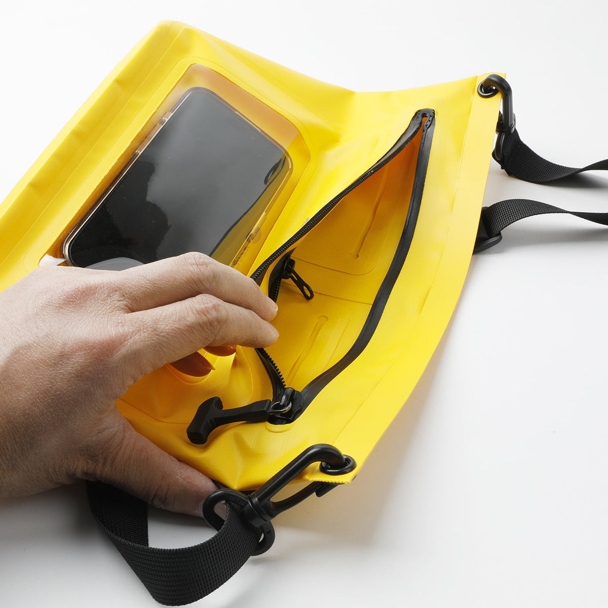 waterproof phone pouch for rafting